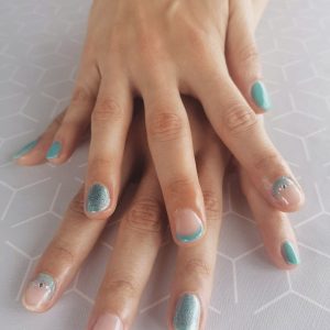 Vernis semi-permanent